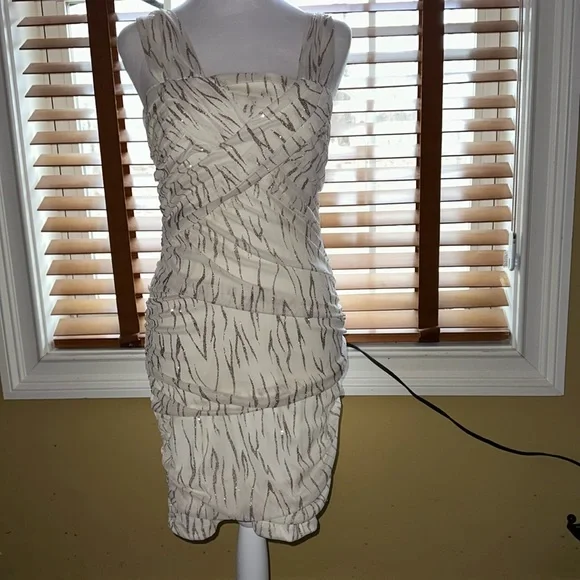 Beige With Goldfish Sparkle Dress Size 9 Used Twice | Color: Cream | Size: 9j | Kpopovic73's Closet